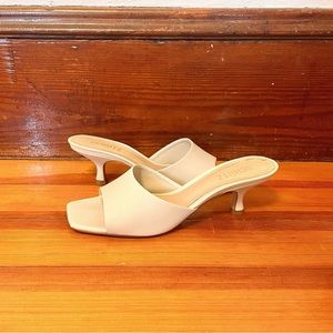 Schutz ‘Dethalia’ Nappa Leather Sandal